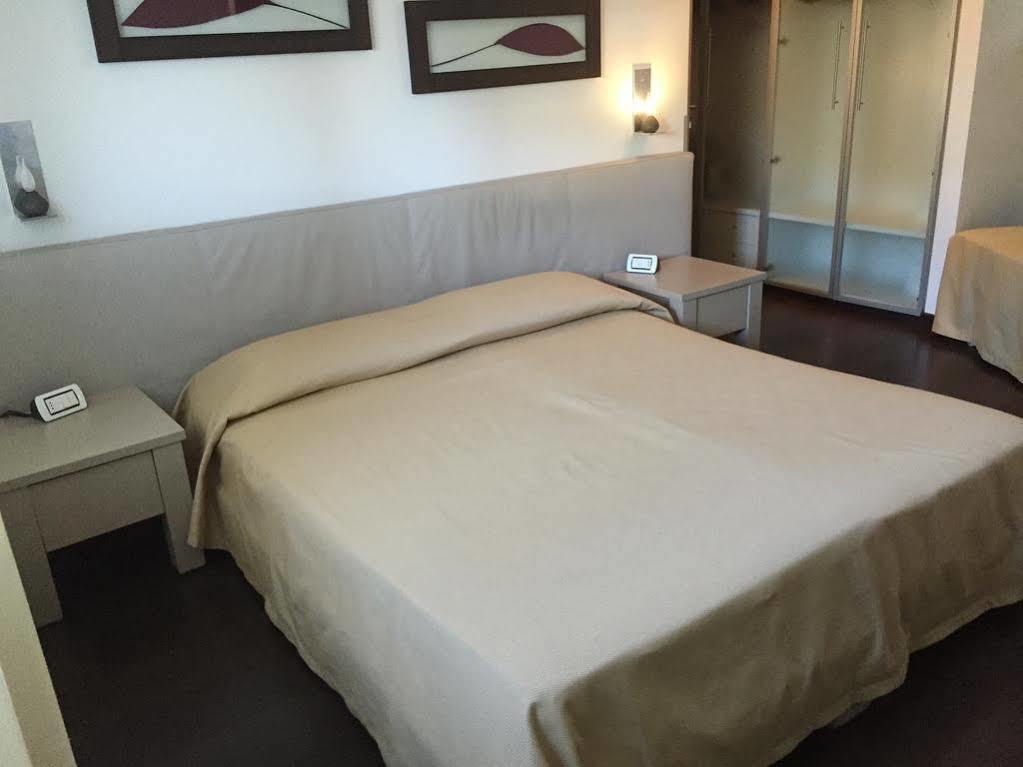 Hotel Angi Fossò Kültér fotó